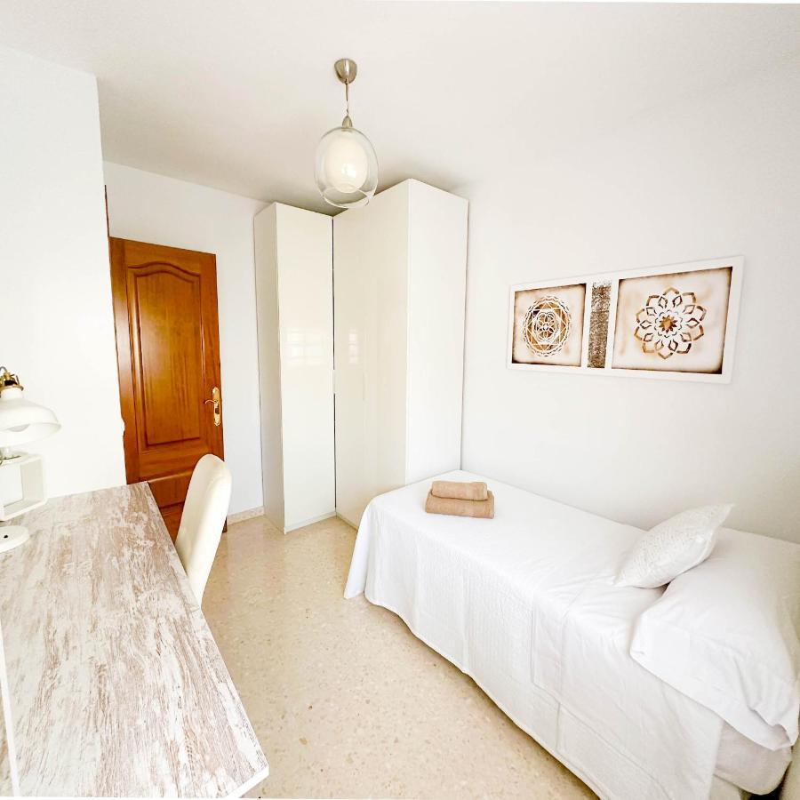 Apartament Catalina - Close To The Beach إِستيبونا المظهر الخارجي الصورة